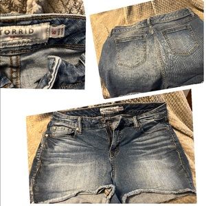 Torrid Jean shorts size 16